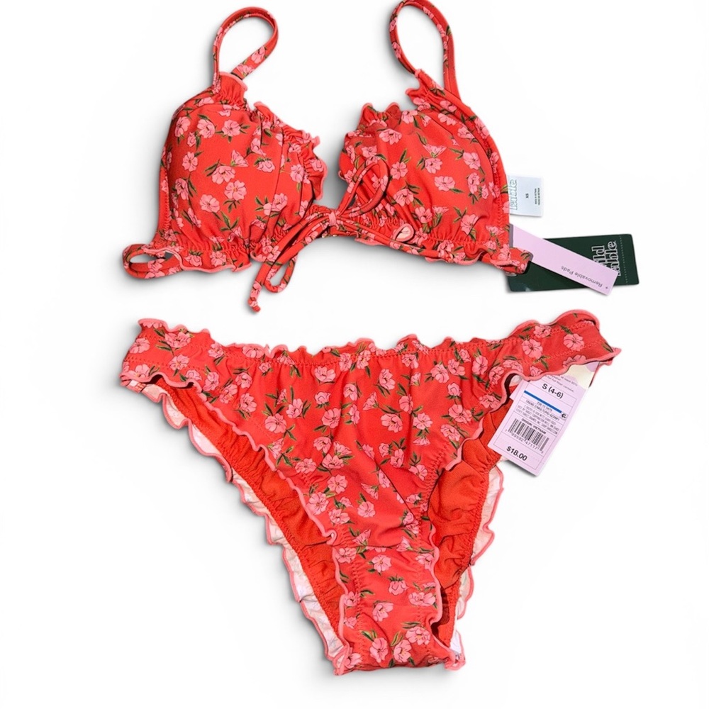 Wild Fable Floral Ruffle Bikini Set
